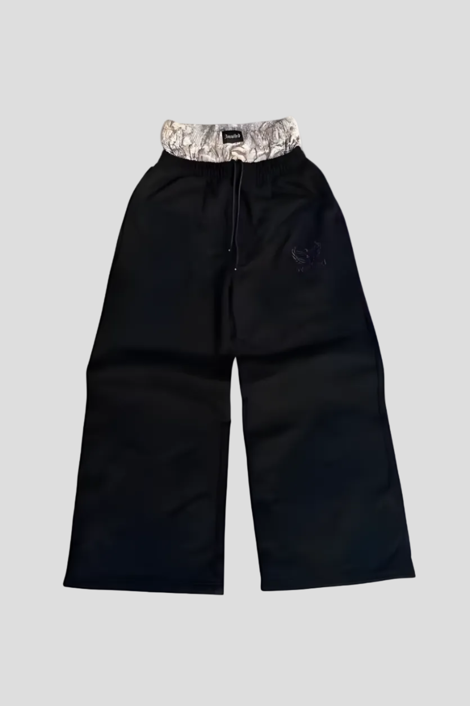 SWEATPANTS - AWAITED